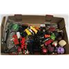 Image 1 : LOT OF TOYS