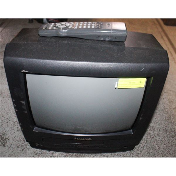 PANASONIC TV/VCR COMBO WITH REMOTE IN GOOD