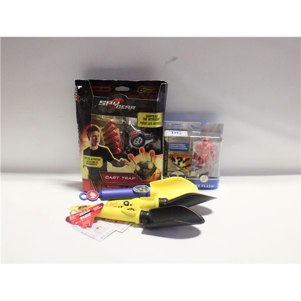 DC FLASH FIGURE, 3 GARDEN SPADES, SPY GEAR,