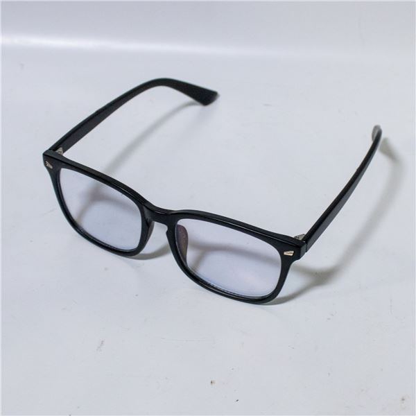 FULL-RIM PLASTIC READING GLASSES BLACK