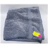 Image 1 : ROOTS HOME COTTON BATH TOWEL BLUE - 30 X 36"
