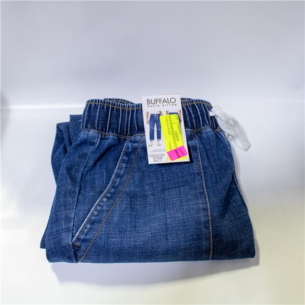 NEW WOMENS BUFFALO SZ M WITH STRETCH WAIST