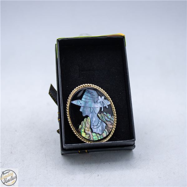 VINTAGE GOLD-TONE ABALONE SILHOUETTE CAMEO