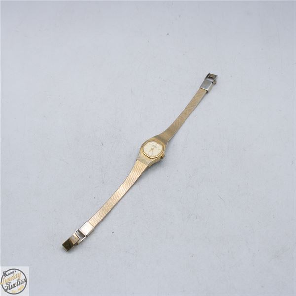 VINTAGE SEIKO LADIES GOLDTONE WATCH OCTAGON QUARTZ
