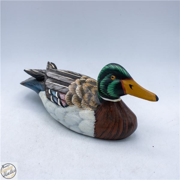 HANDPAINTED SOLID WOOD DUCK DECOY