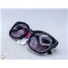 Image 1 : PAIR OF NEW SUNGLASSES