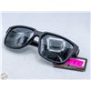 Image 1 : PAIR OF NEW SUNGLASSES