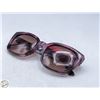 Image 1 : PAIR OF NEW SUNGLASSES