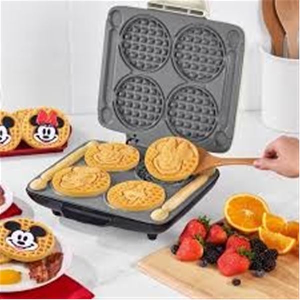 NEW DISNEY DASH NO-DRIP WAFFLE MAKER 4 X 4" MOLDS