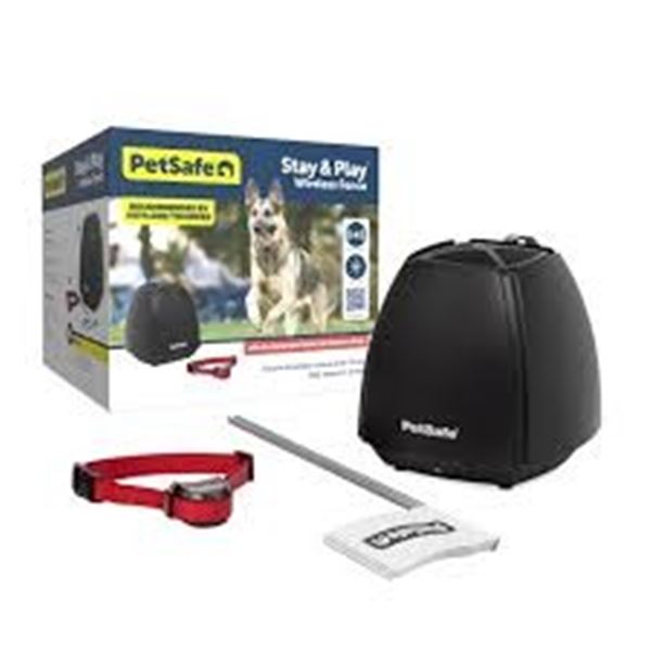 NEW PETSAFE STAY & PLAY WIRELESS FENCE WITH COLLAR