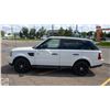 Image 2 : UNRESERVED! 2006 LAND ROVER SPORT 4 DOOR WAGON SC
