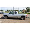 Image 2 : UNRESERVED! 2011 CHEVROLET SILVERADO