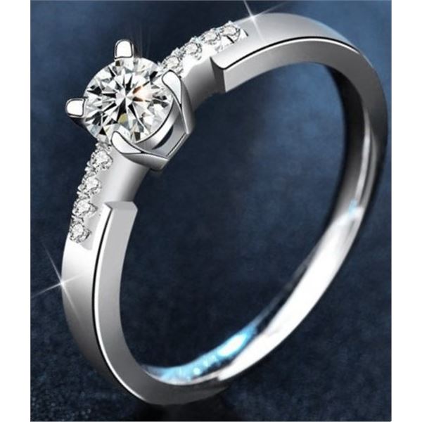 GRA CERTIFIED ROUND BRILLIANT MOISSANITE 925S