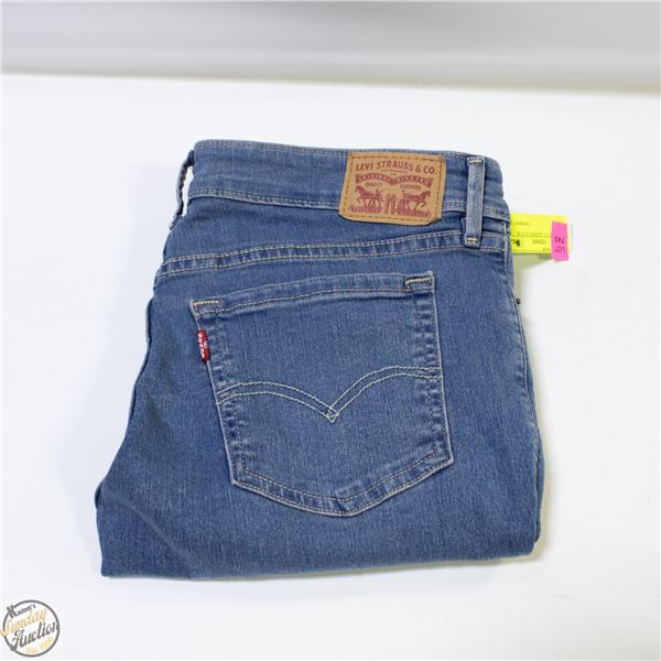 NEW LEVIS 711 SKINNY 29 X 30 JEANS
