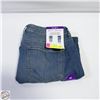 Image 1 : NEW SZ 14 X 23.5 AUTHENTIC SILVER JEANS W/ CURVY