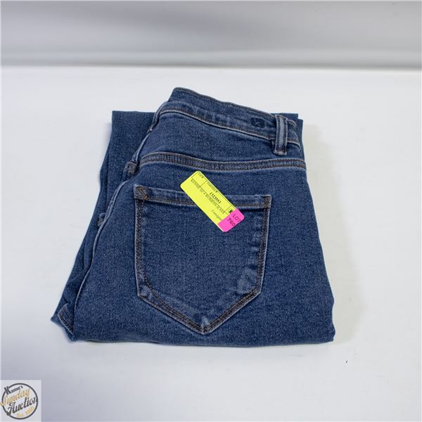 KENSIE SZ 4 WOMENS JEANS