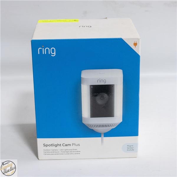 FACTORY SEALED RING SPOTLIGHT CAM PLUS