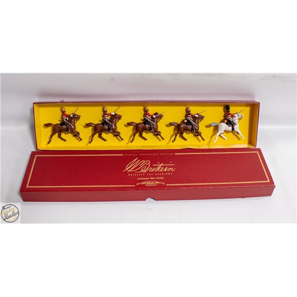 VINTAGE 1998 W. BRITAIN TOY SOLIDERS