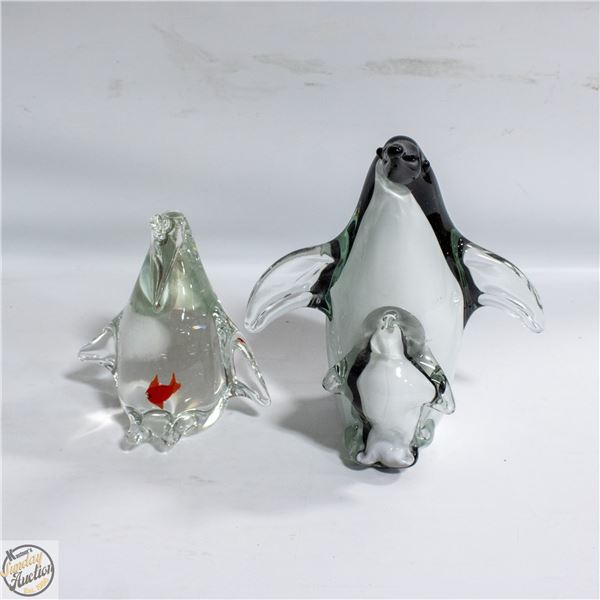 VINTAGE GLASS BLOWN PENGUIN
