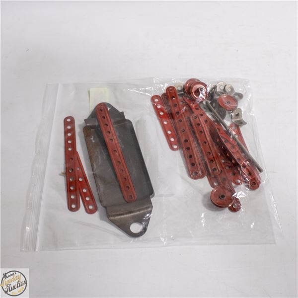 VINTAGE 1940S MECCANO TOY METAL PIECES