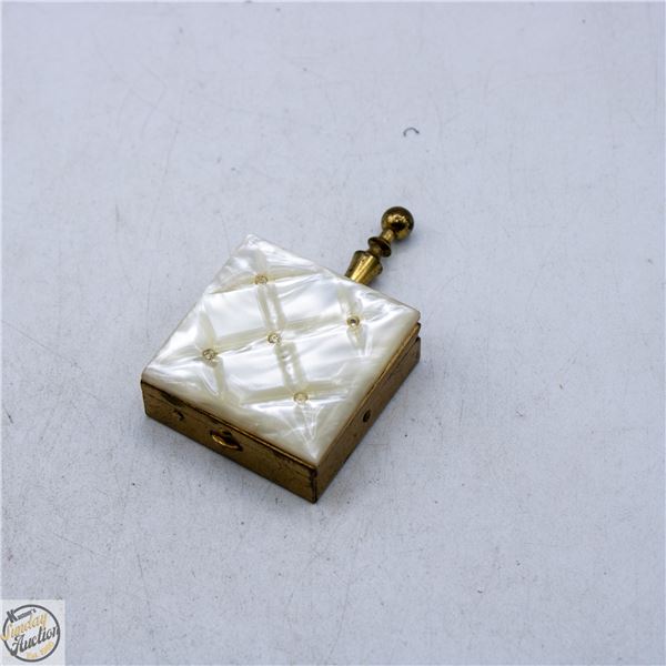 VINTAGE BRASS MOTHER OF PEARL PORTABLE ASHTRAY