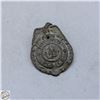 Image 1 : VINTAGE METAL MOUNTIE JUNIOR BADGE