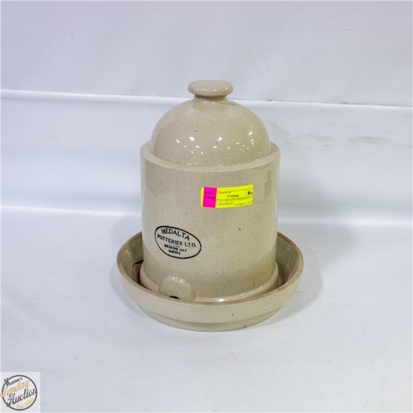 MEDALTA CHICKEN FEEDER H-12" (BOWL REPAIRED)