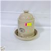 Image 1 : MEDALTA CHICKEN FEEDER H-12" (BOWL REPAIRED)
