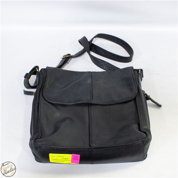 DERRICK ALEXANDER CROSS BODY LEATHER PURSE