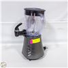 Image 1 : HAMILTON BEACH BLENDER