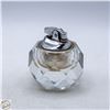Image 1 : VINTAGE TABLE TOP MULTIFACETED CUT GLASS LIGHTER