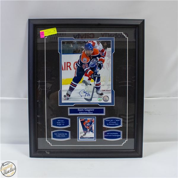 SAMMY GAGNER AUTOGRAPHED PICTURE - 22"X18"