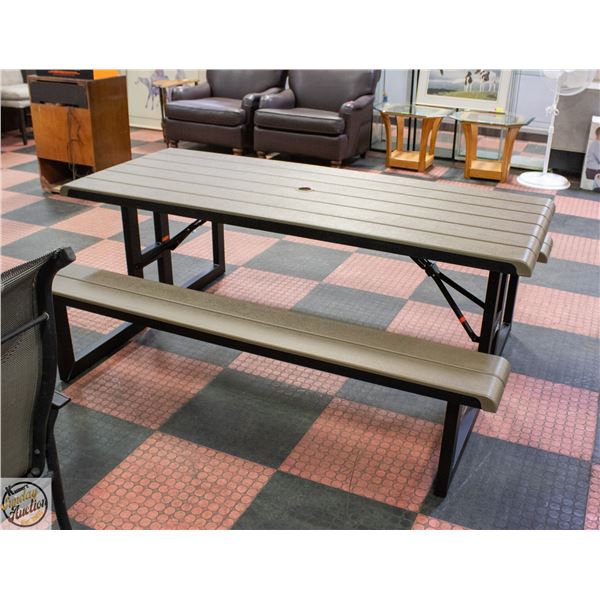 NEW ASSEMBLED LIFETIME FOLDING PICNIC TABLE