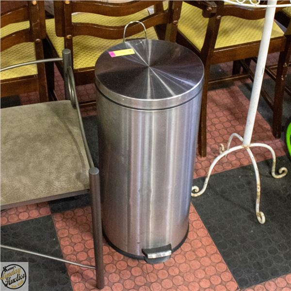 12"X26" STEP TRASH CAN