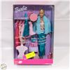 Image 1 : VINTAGE 2000 BARBIE FASHION WARDROBE