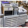 Image 4 : LARGE LOT OF OPICTAL MACHINERY AND ACCESSORIES