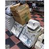 Image 5 : LARGE LOT OF OPICTAL MACHINERY AND ACCESSORIES