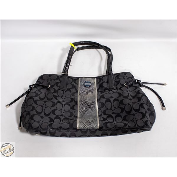 COACH PURSE MONOGRAMED