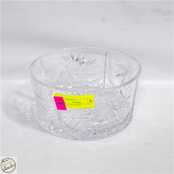 CRYSTAL FRUIT BOWL - 3.5"H X 7.5"D