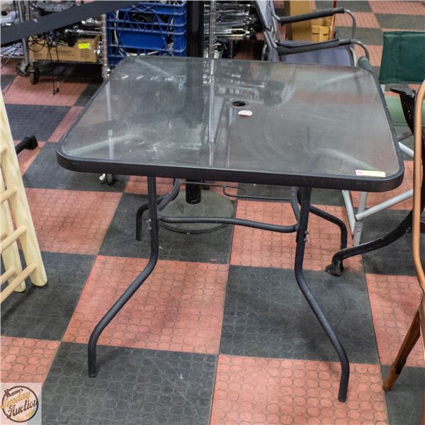 GLASS TOP PATIO TABLE WITH UMBRELLA HOLE
