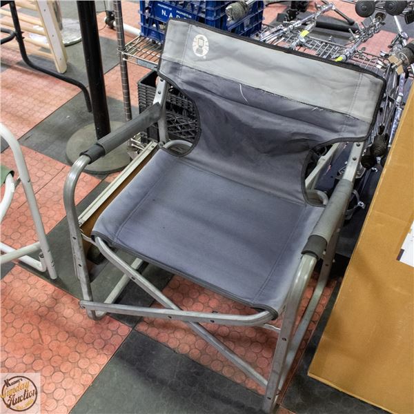 COLEMAN FOLDING DIRECTOR'S CHAIR WITH A SIDE