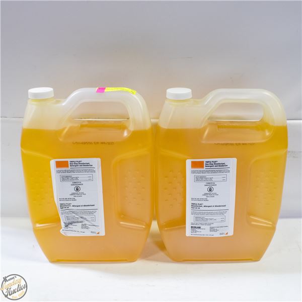 TRIPLE PLAY ONE STEP DISINFECTANT DETERGENT AND