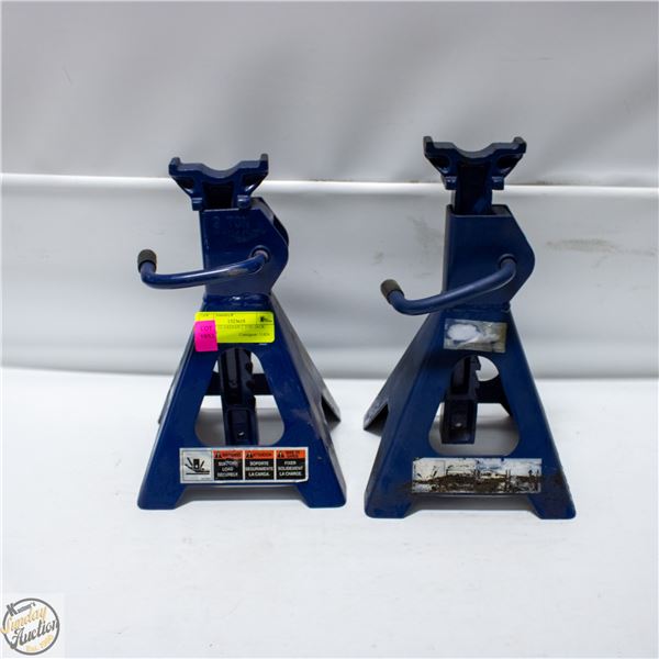 PAIR OF GUARDIAN 2 TON JACK STANDS