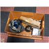Image 1 : LOT OF GARAGE TOOLS INCLUDES JIG, PUNCH SET & MORE