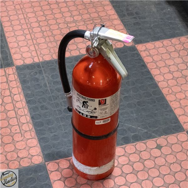 10 LB FULLY CHARGED FIRE EXTINGUISHER