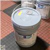 Image 1 : BENJAMIN MOORE KEM AQUA BP SIDING SELECT WHITE