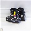 Image 1 : USED OXELO KIDS/YOUTH SIZE 1 ICE SKATES