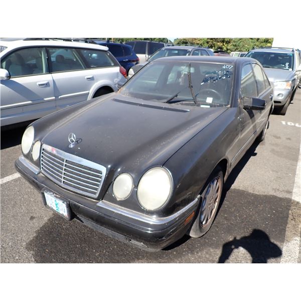 1997 Mercedes-Benz E320