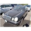 Image 1 : 1997 Mercedes-Benz E320