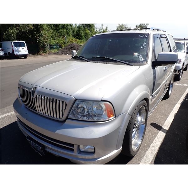 2006 Lincoln Navigator